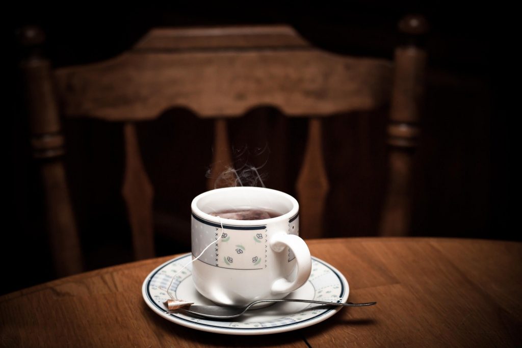 Herbaty na zaparcia - Czarna herbata, kawa, zielona herbata